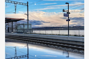 Twannlight Transit Station 