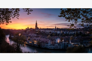 Abendglühen über Bern