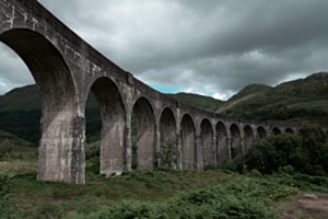 Glenfinnan Viadukt from below