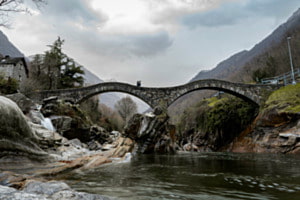 Verzasca crossing