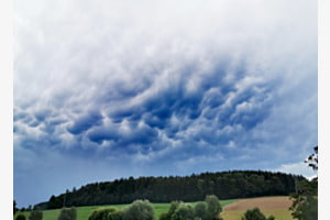 Manmatus wolken