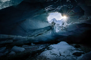 Sonnenstern in der Eisgrotte Sonnenstern in der Eisgrotte