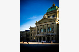 Bern zwischen Schatten und Licht Bern zwischen Schatten und Licht