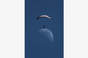Landing on the moon 