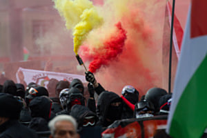 Bern, ein friedlicher Protest mit Millionenschaden
