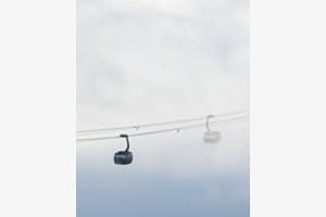Zwischen Himmel und Stille Zwischen Himmel und Stille