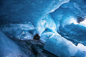 Freies Thema "Faszination Gletscherhöhle" Freies Thema "Faszination Gletscherhöhle"