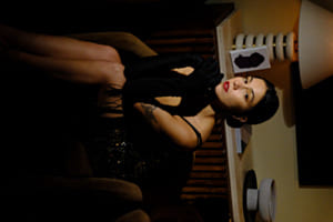 Velvet noir