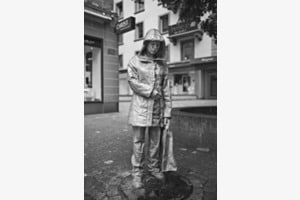 La pleureuse - die Weinende