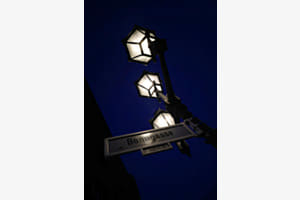 Straßenlampen in der Nacht Straßenlampen in der Nacht