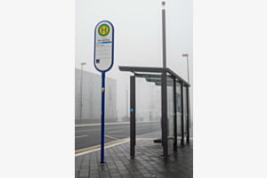 Warten auf den Bus Warten auf den Bus