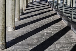 Licht-Schatten-Spiegelung Licht-Schatten-Spiegelung