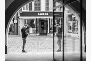 Sandro(s) on the phone Sandro(s) on the phone
