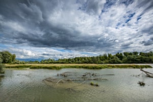 Gewitterwolken über der Thur