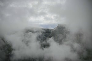 Lichtfenster im Nebel