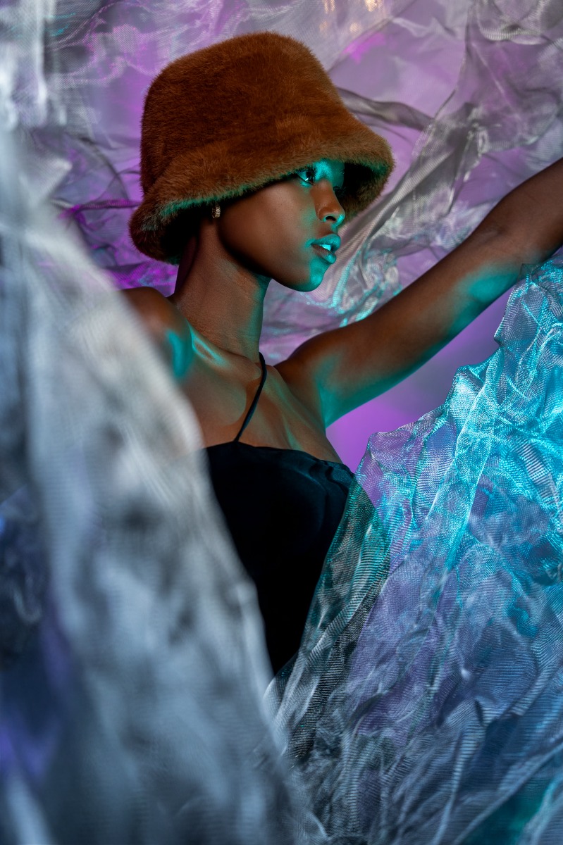 The texture of light – Daniel Bajnok
